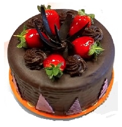 Doğal Malzemeli 6–9 Kişilik Çikolatalı Yaş Pasta
